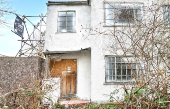 Refurbishment in Mitcham photo